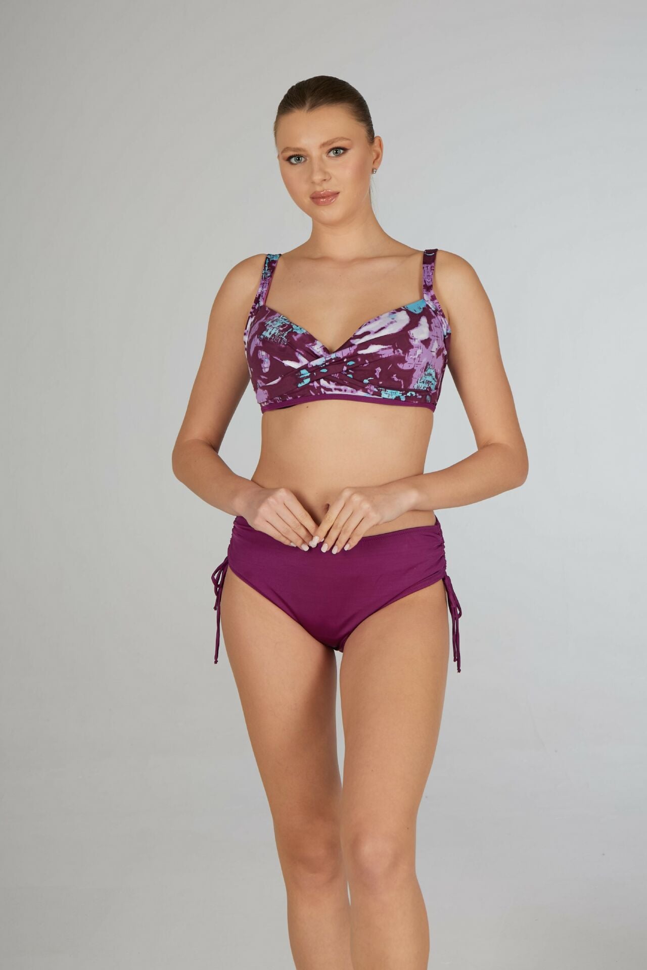 Estiva Kadın Dijital Desenli Mürdüm Emprime Kaplı Battal Beden Bikini Takımı