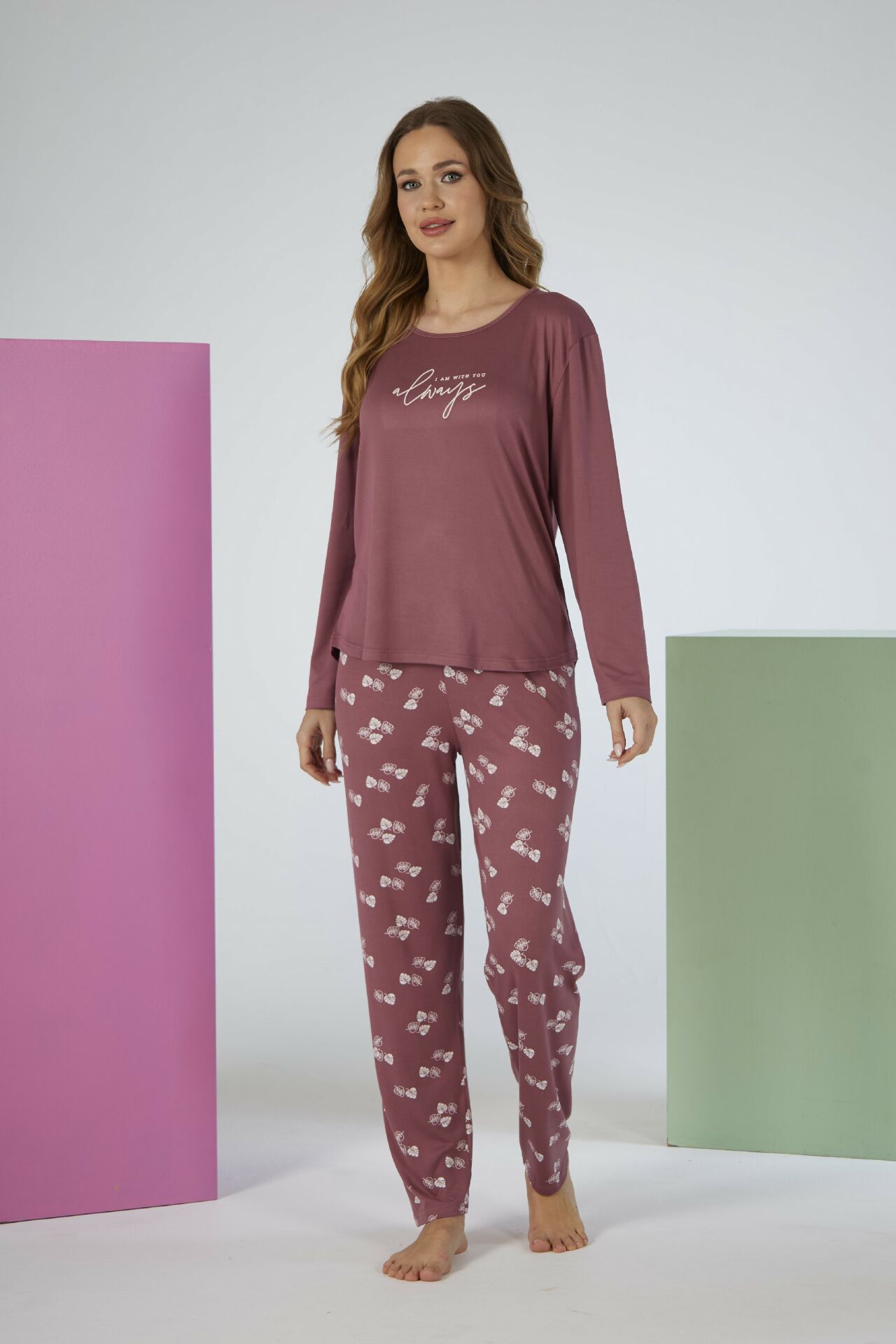 Estiva Kadın Yaprak Alt Desenli Soft Uzun Kollu Pijama Takımı L - Pudra