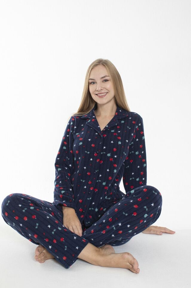 Kadın Kışlık Meyve Desenli Önden Düğmeli Fitilli Polar Pijama Takımı Lacivert