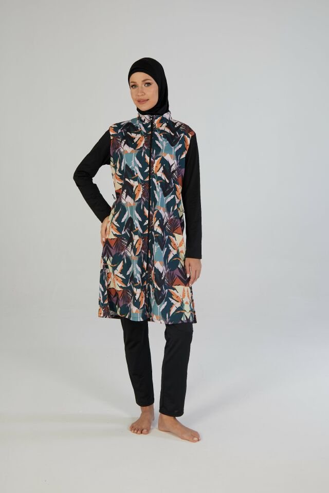 Estiva Kadın Tam Kapalı Fermuarlı Çizgi Desenli Tesettür Mayo Siyah