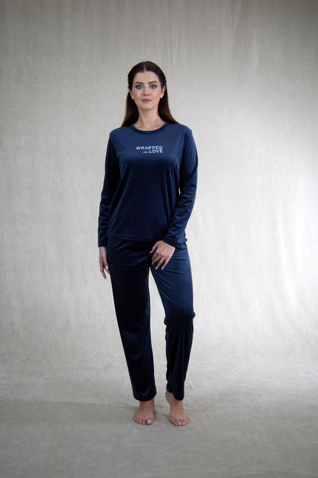 Estiva Kadın Wrapped Yazılı Kadife Pijama Takımı