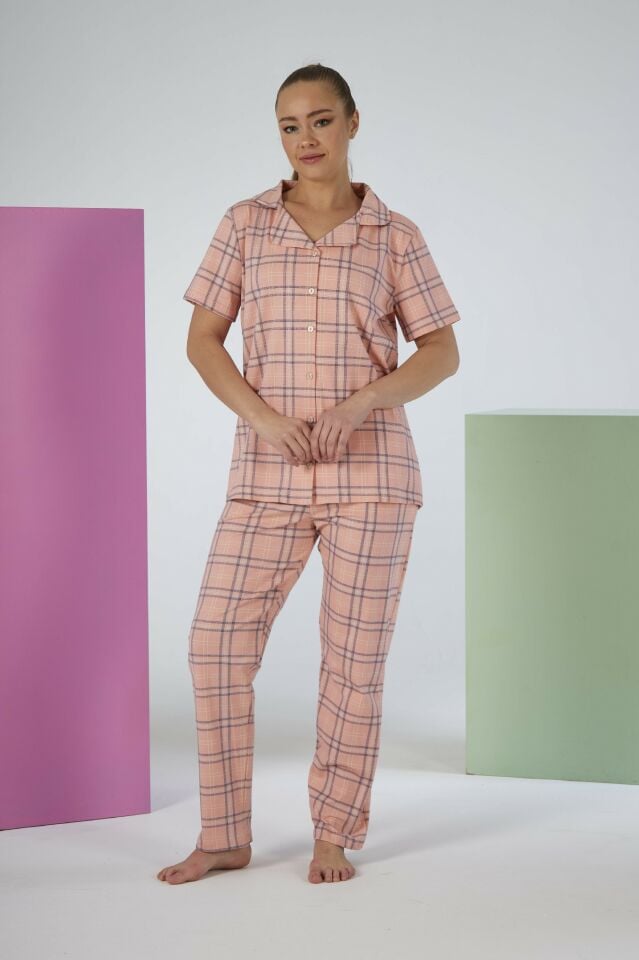 Kadın Yazlık Kareli Önden Düğmeli Kısa Kollu Penye Lycra Pijama Takımı