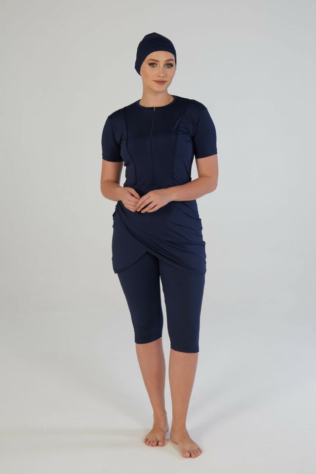 Estiva Yarı Kapalı Kısa Kollu Fermuarlı Etekli Taytlı Mayo