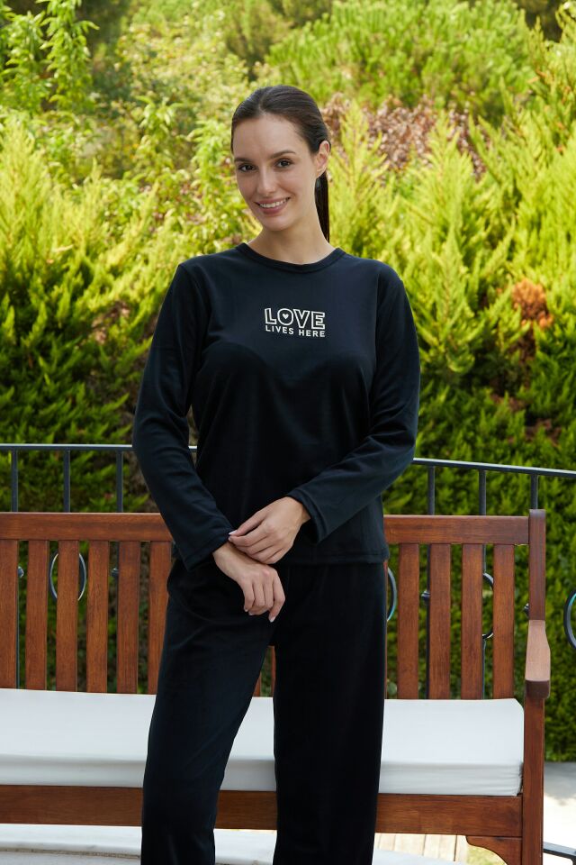 Estiva Kadın Love Yazılı Kadife Pijama Takımı Siyah - XL