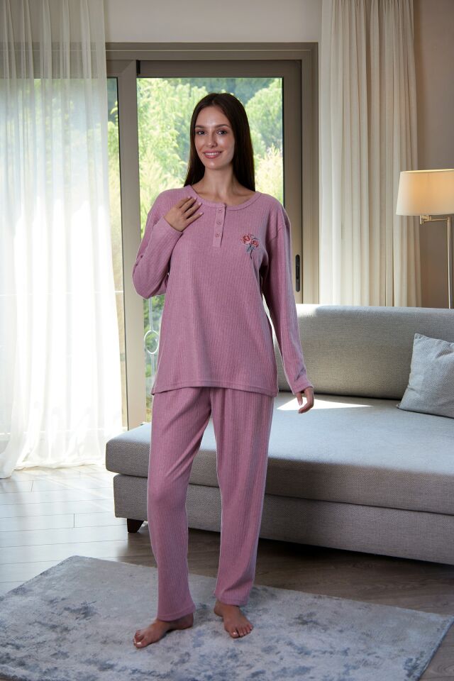 Estiva Kadın Nakış İşlemeli Patlı İnterlok Şardonlu Pijama Takımı 3XL - Pudra