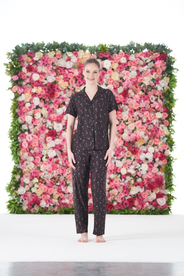 Kadın Yazlık Desenli Önden Düğmeli Kısa Kollu Marla Pijama Takımı - Lacivert