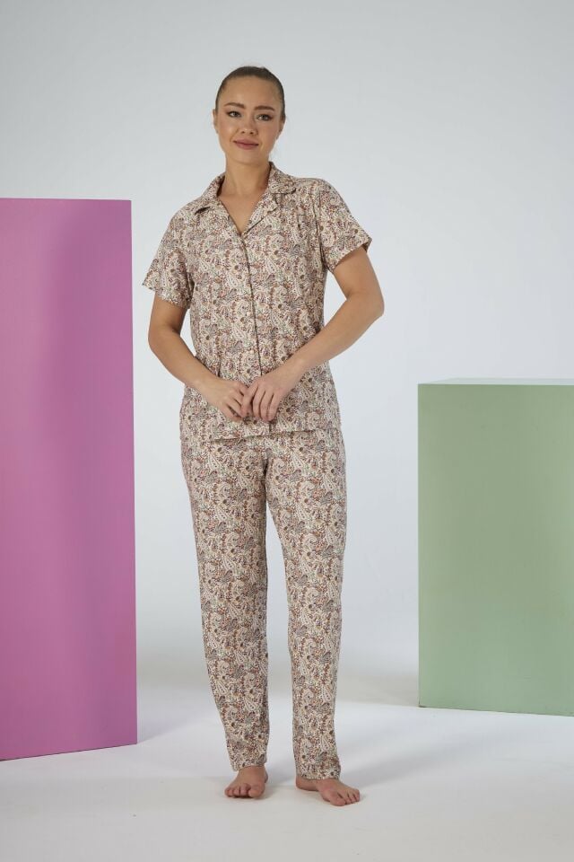 Kadın Yazlık Desenli Önden Düğmeli Kısa Kollu Marla Pijama Takımı - Pembe