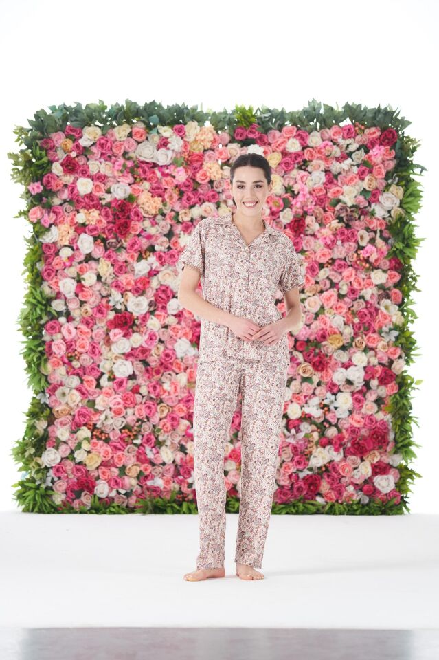 Kadın Yazlık Desenli Önden Düğmeli Kısa Kollu Marla Pijama Takımı - Pembe