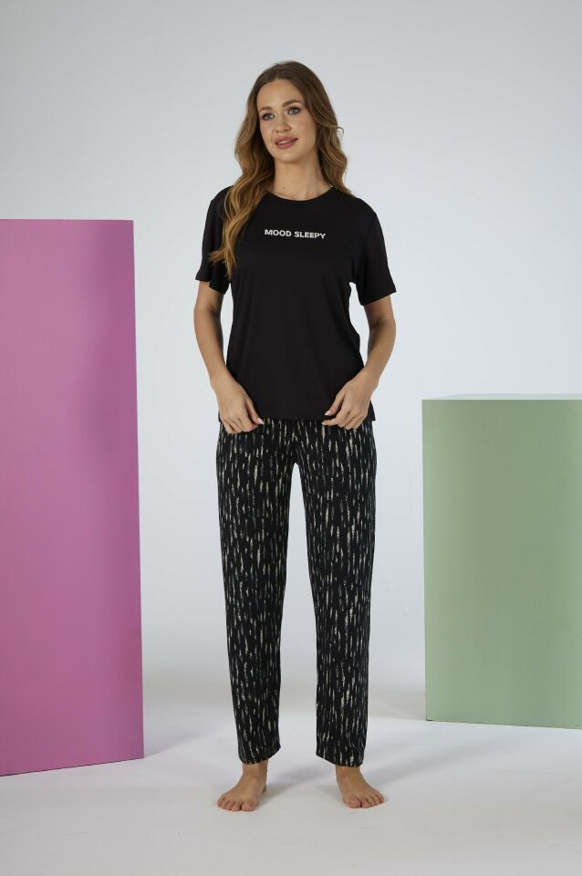 Kadın Yazlık Mood Sleepy Yazılı Kısa Kollu Soft Pijama Takımı - Siyah