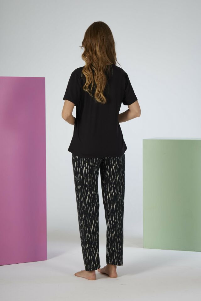 Kadın Yazlık Mood Sleepy Yazılı Kısa Kollu Soft Pijama Takımı - Siyah