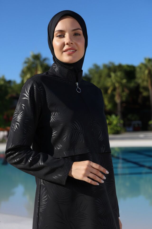 Estiva Tam Kapalı Pantolonlu Taş Baskılı Yarım Fermuarlı Tesettür Mayo Siyah