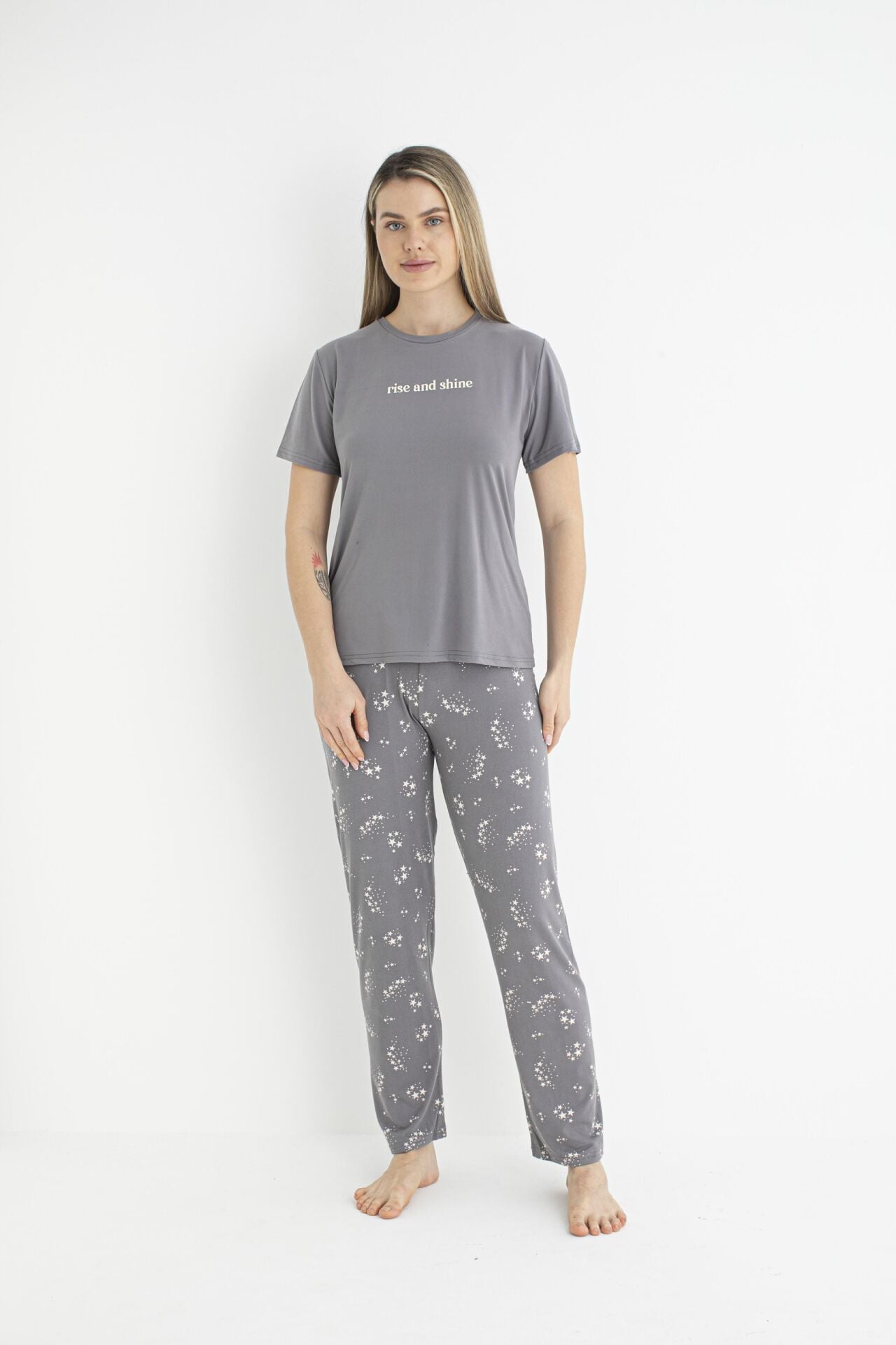 Kadın Yazlık Rise and Shine Yazılı Kısa Kollu Soft Pijama Takımı - Gri