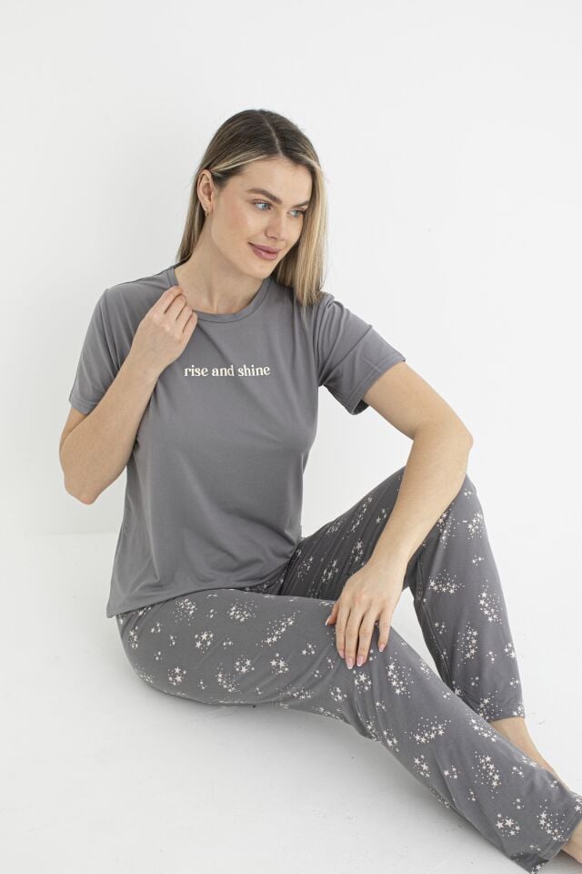 Kadın Yazlık Rise and Shine Yazılı Kısa Kollu Soft Pijama Takımı - Gri