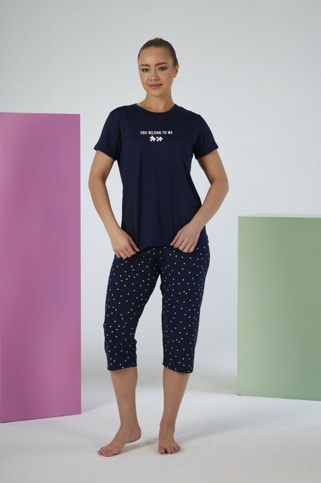 Estiva Kadın Puantiye Alt Desenli Lacivert Kısa Kollu Kaprili Soft Pijama Takımı
