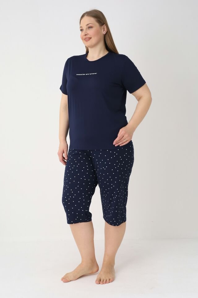 Estiva Kadın Puantiye Alt Desenli Lacivert Kısa Kollu Kaprili Soft Battal Pijama Takımı