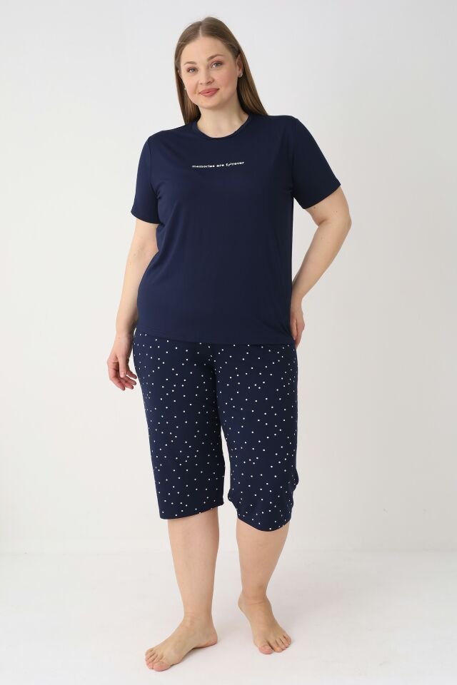 Estiva Kadın Puantiye Alt Desenli Lacivert Kısa Kollu Kaprili Soft Battal Pijama Takımı