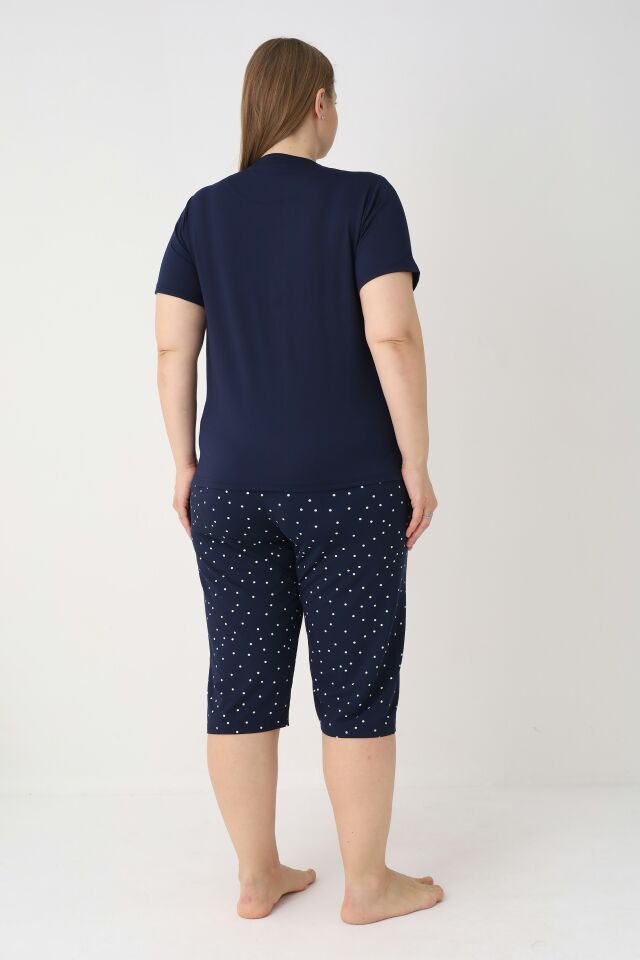 Estiva Kadın Puantiye Alt Desenli Lacivert Kısa Kollu Kaprili Soft Battal Pijama Takımı