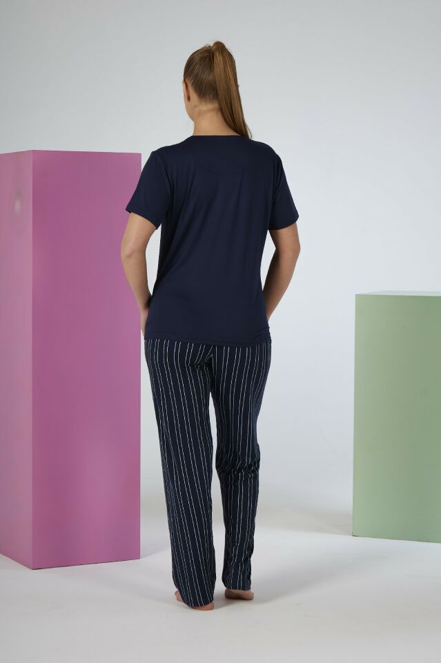 Kadın Yazlık Sunday Night Yazılı Kısa Kollu Soft Pijama Takımı - Lacivert