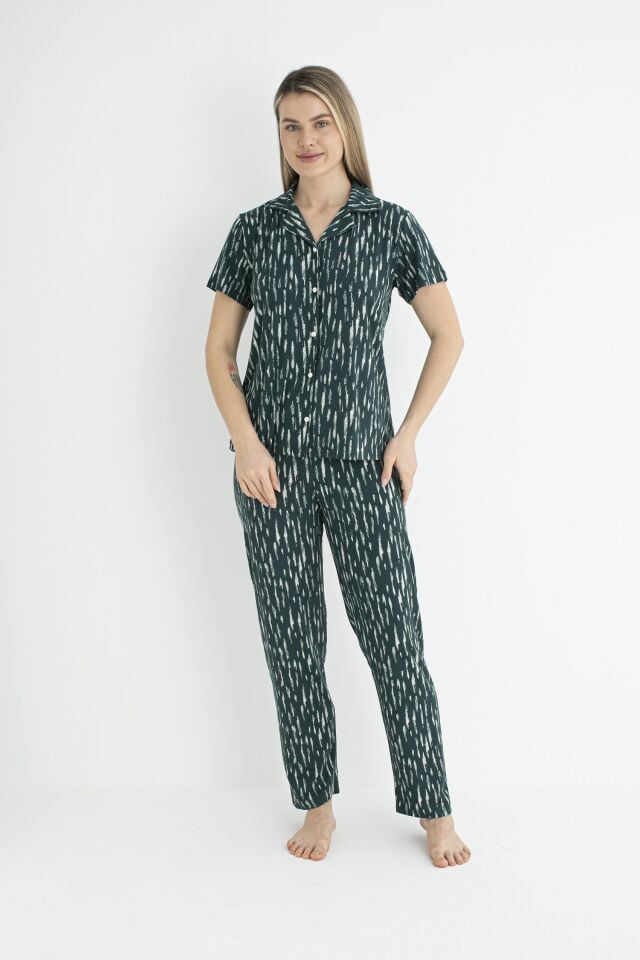 Kadın Yazlık Desenli Önden Düğmeli Kısa Kollu Soft Pijama Takımı - Yeşil