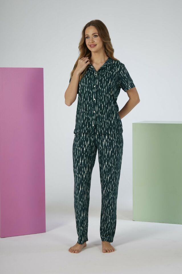 Kadın Yazlık Desenli Önden Düğmeli Kısa Kollu Soft Pijama Takımı - Yeşil