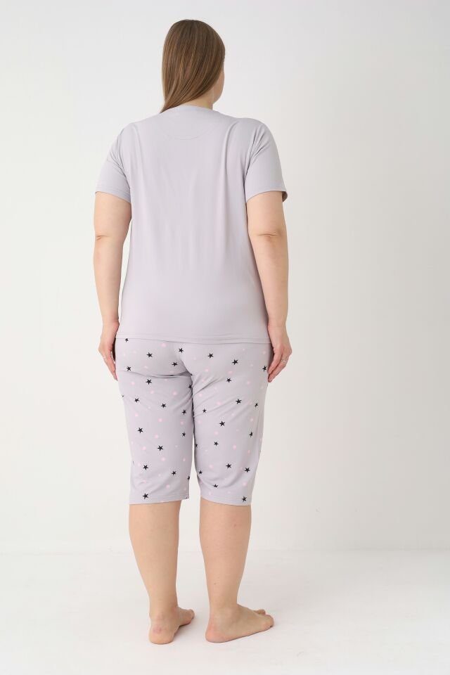 Estiva Kadın Yıldız Alt Desenli Gri Kısa Kollu Kaprili Soft Battal Pijama Takımı