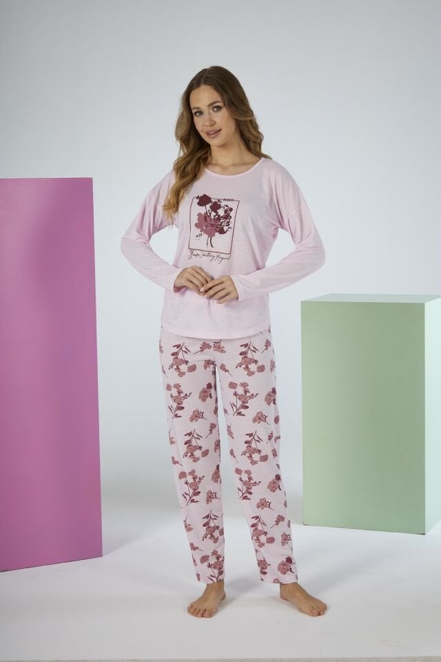 Kadın Yazlık Çiçek Desenli Uzun Kollu Viskon Pijama Takımı - Pembe