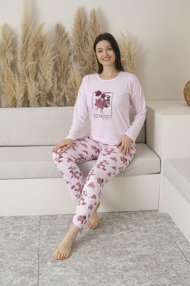Kadın Yazlık Çiçek Desenli Uzun Kollu Viskon Pijama Takımı - Pembe