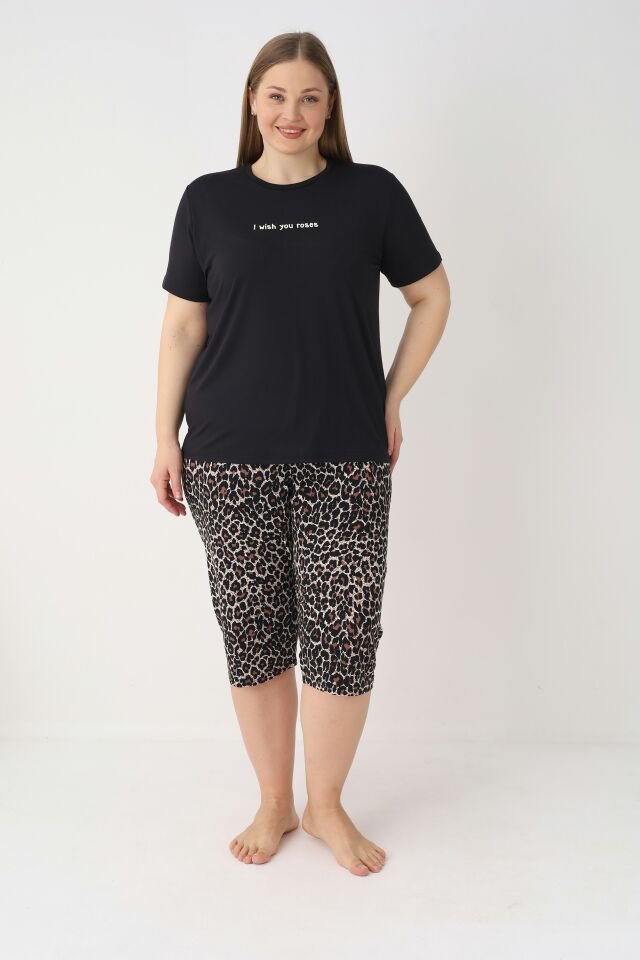 Estiva Kadın Kaplan Alt Desenli Siyah Kısa Kollu Kaprili Soft Battal Pijama Takımı