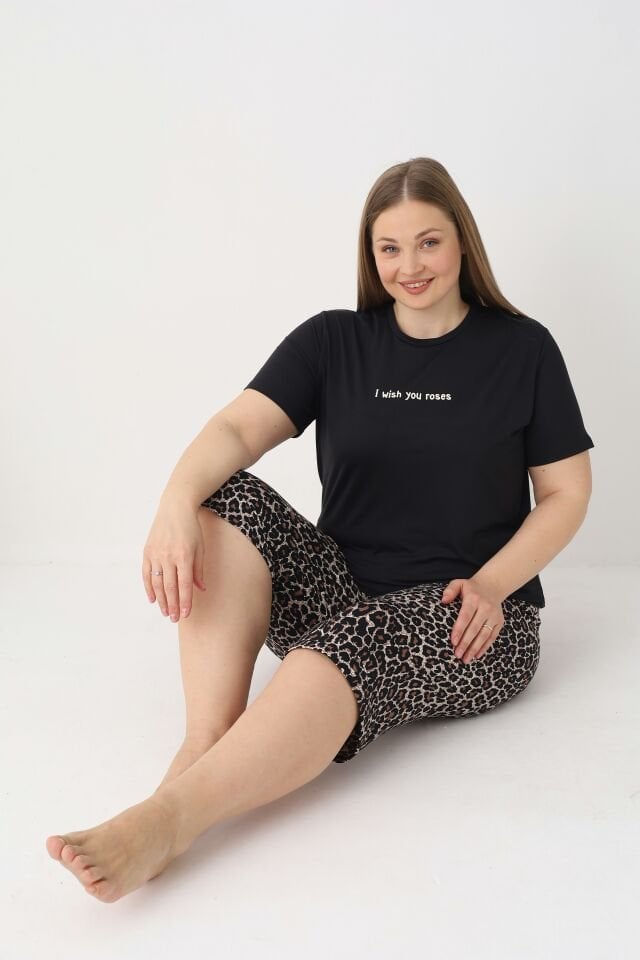 Estiva Kadın Kaplan Alt Desenli Siyah Kısa Kollu Kaprili Soft Battal Pijama Takımı