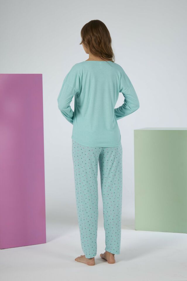 Kadın Yazlık Puantiyeli Uzun Kollu Viskon Pijama Takımı M - MİNT