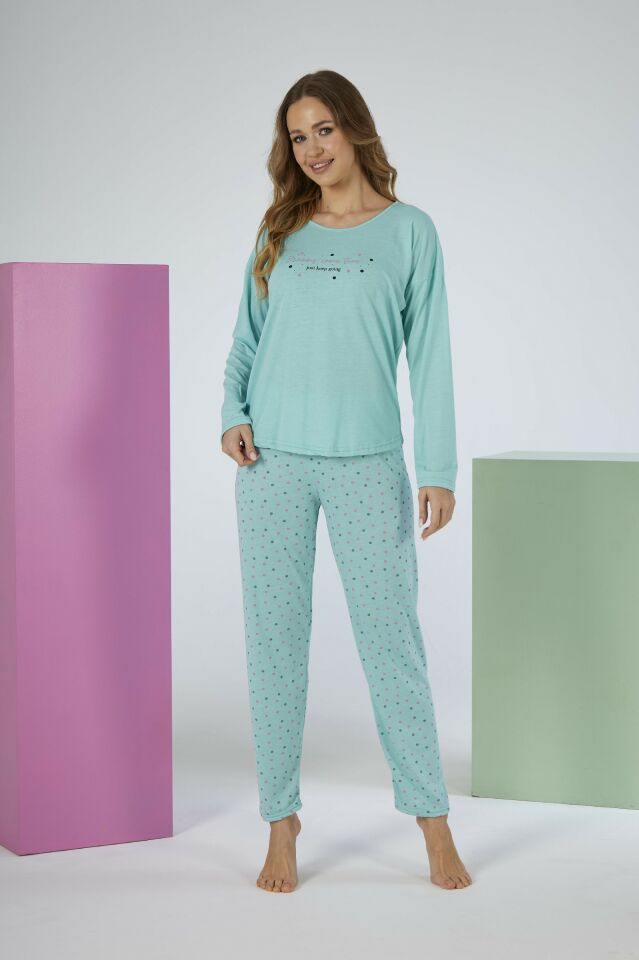 Kadın Yazlık Puantiyeli Uzun Kollu Viskon Pijama Takımı L - MİNT