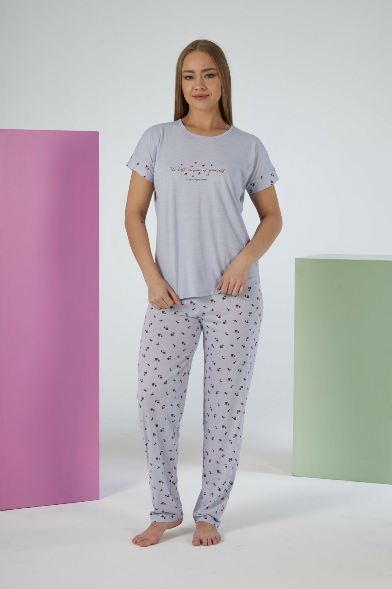 Kadın Yazlık Desenli Kısa Kollu Viskon Pijama Takımı XL - Gri