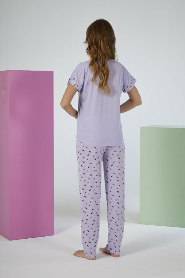 Kadın Yazlık Desenli Kısa Kollu Viskon Pijama Takımı XL - Lila