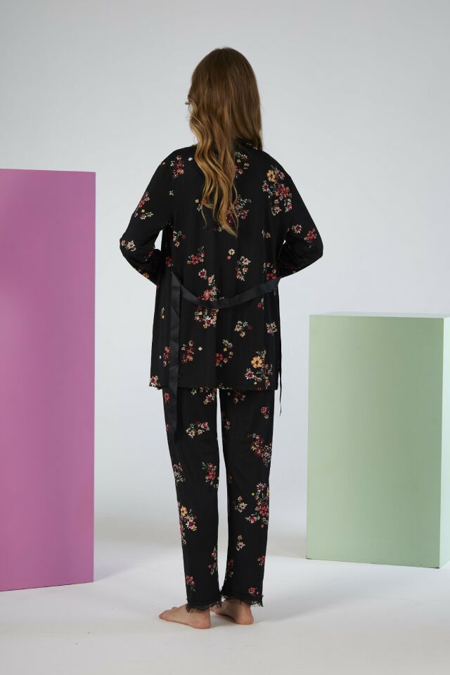 Kadın Yazlık Çiçek Desenli 3 Parça Sabahlıklı İp Askılı Likra Viskon Pijama Takımı - Siyah