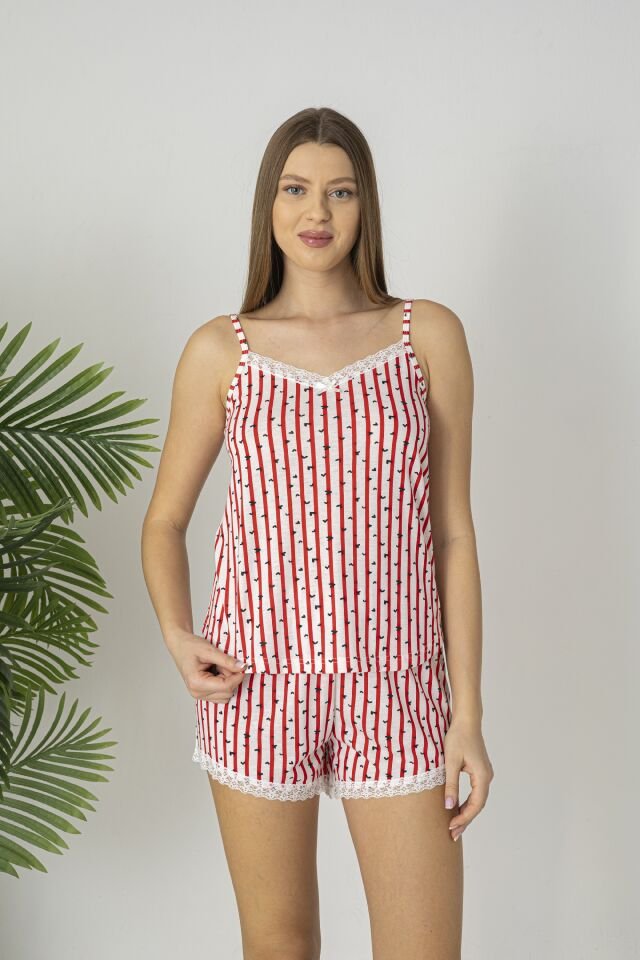 Estiva Kadın Çizgi Desenli Kırmızı Askılı Şortlu Viskon Pijama Takımı