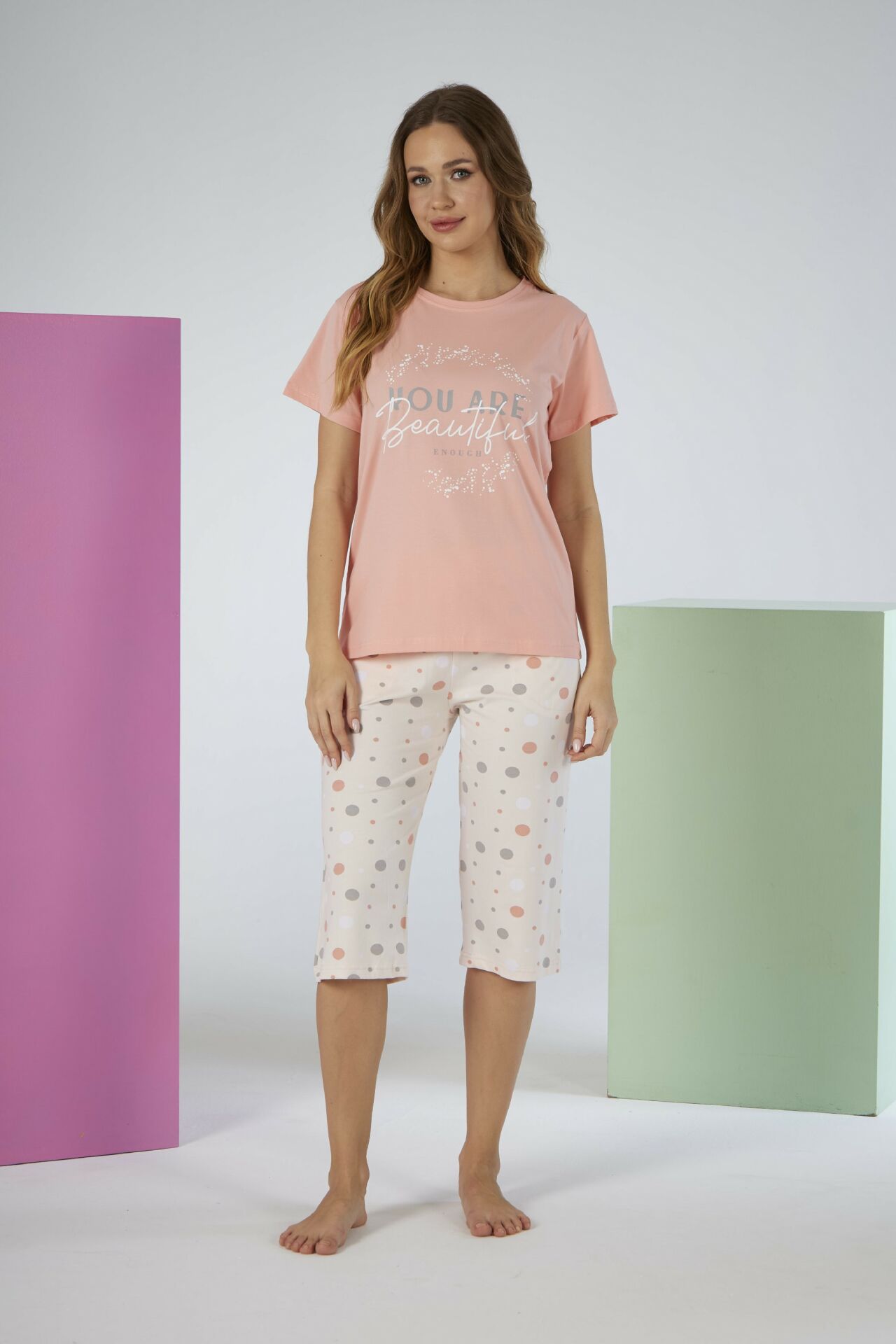 Kadın Yazlık Puantiyeli Kısa Kollu Kaprili Penye Lycra Pijama Takımı