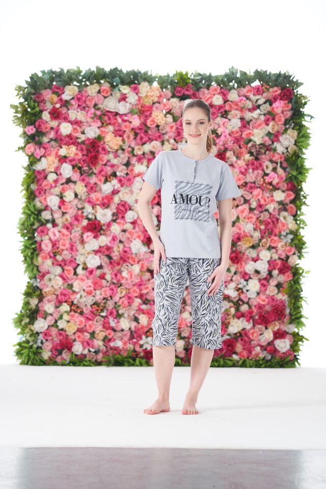 Kadın Yazlık Desenli Kısa Kollu Kaprili Penye Lycra Pijama Takımı - Gri