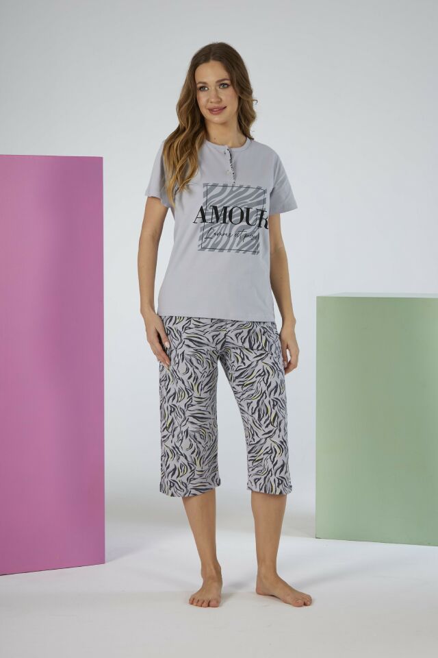 Kadın Yazlık Desenli Kısa Kollu Kaprili Penye Lycra Pijama Takımı - Gri