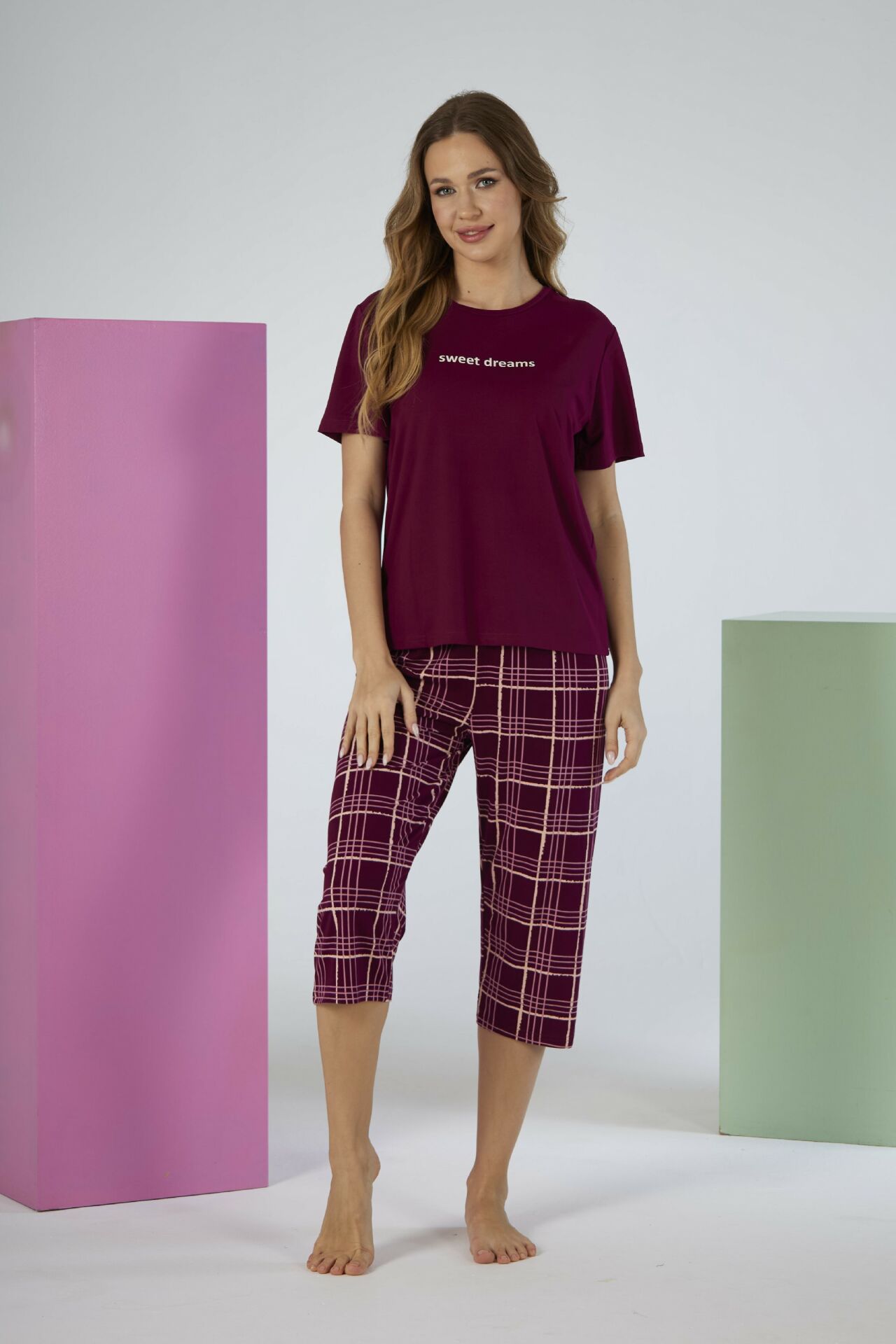 Kadın Yazlık Kereli Kısa Kollu Kaprili Soft Pijama Takımı - Bordo