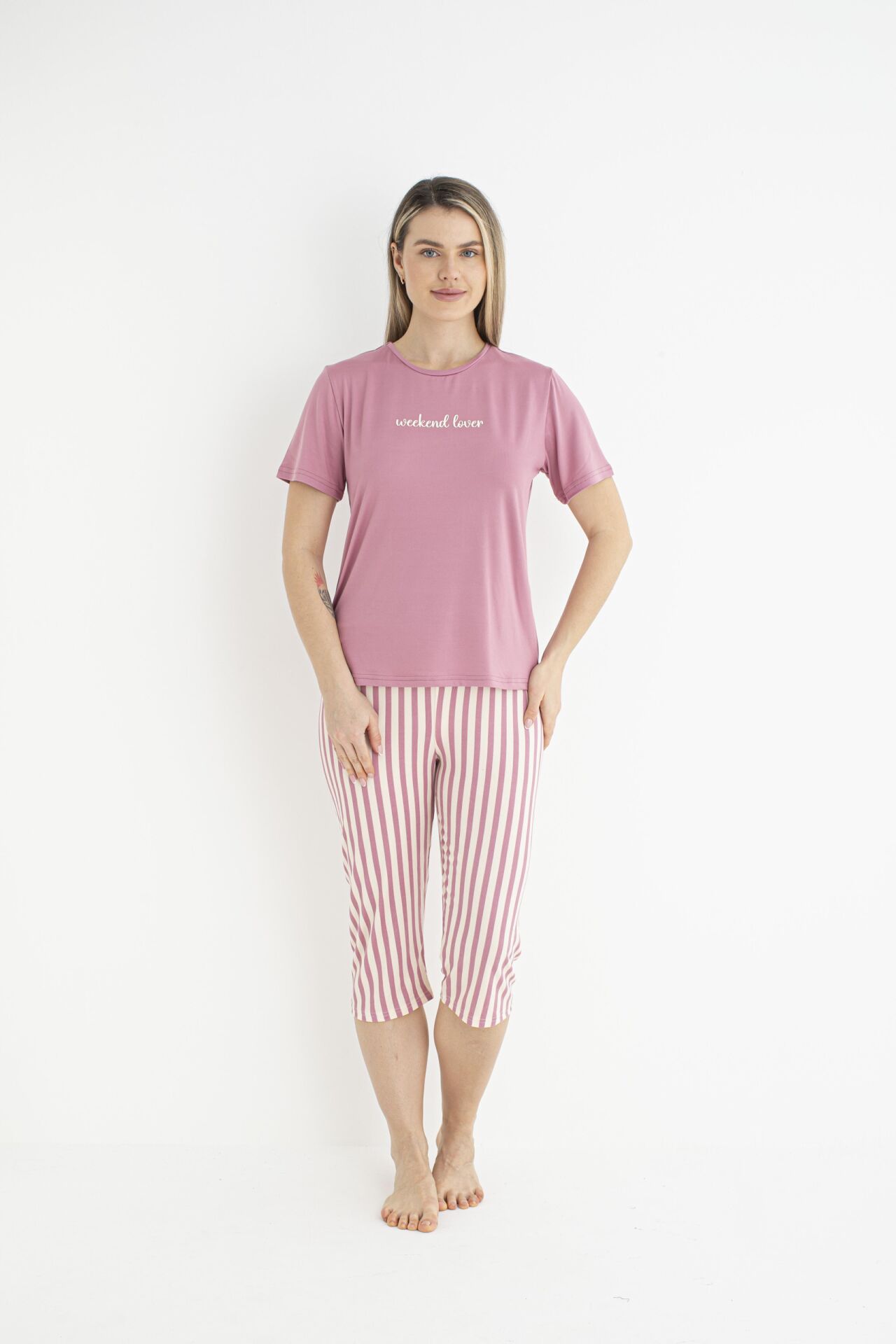 Kadın Yazlık Çizgili Kısa Kollu Kaprili Soft Pijama Takımı - Pembe