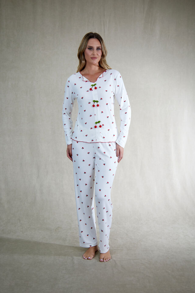 Estiva Kadın Kiraz Detaylı Beyaz Kırmızı Kaşkorse Pijama Takımı