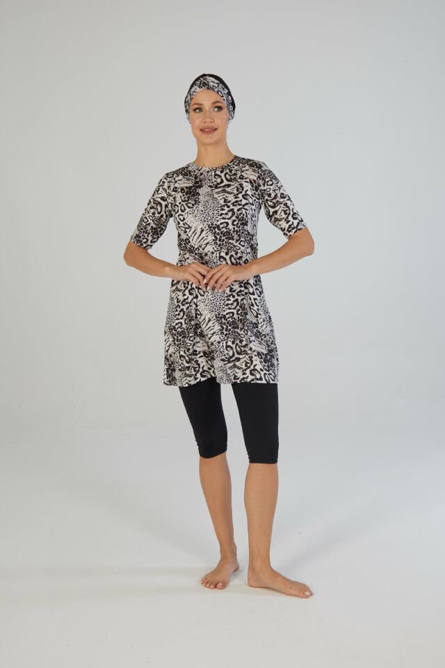 Estiva Safari Desenli Kısa Kollu Taytlı Tesettür Mayo