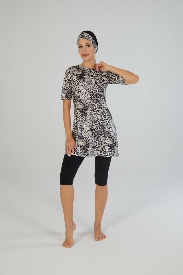 Estiva Safari Desenli Kısa Kollu Taytlı Tesettür Mayo