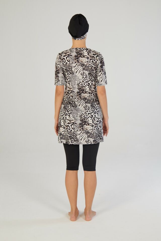 Estiva Safari Desenli Kısa Kollu Taytlı Tesettür Mayo