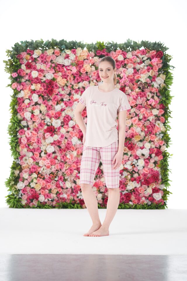 Kadın Yazlık Kareli Kısa Kollu Kaprili Viskon Pijama Takımı