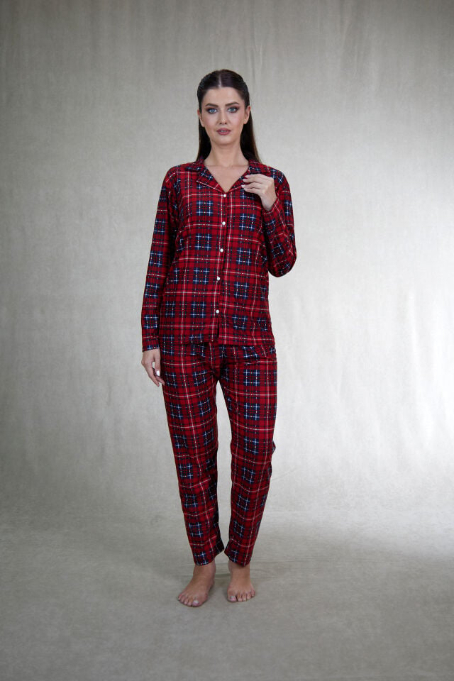 Estiva Kadın Kareli Kırmızı Önden Düğmeli Süet Pijama Takımı