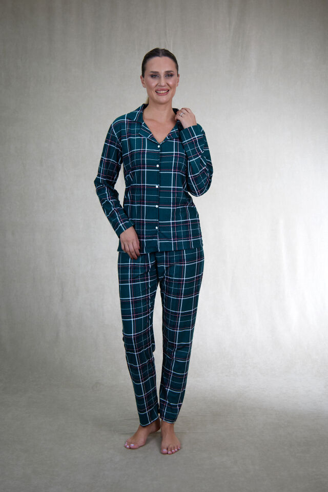 Estiva Kadın Kareli Yeşil Önden Düğmeli Süet Pijama Takımı