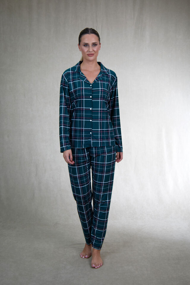 Estiva Kadın Kareli Yeşil Önden Düğmeli Süet Pijama Takımı