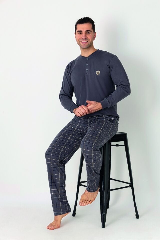 Estiva Erkek Kareli Alt Desenli Gri Uzun Kollu Patlı Penye Pijama Takımı