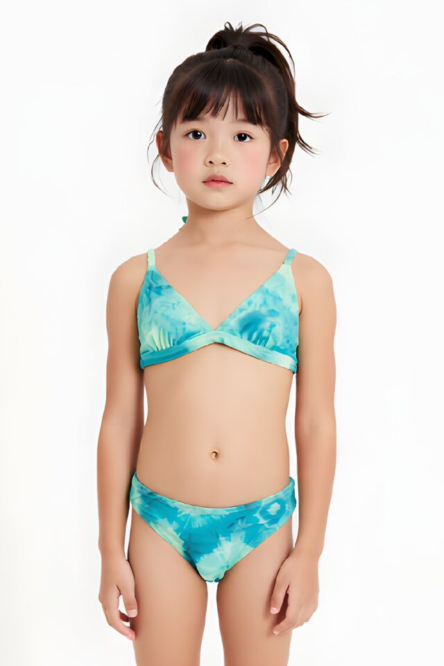 Estiva Kız Çocuk Desenli Üçgen Kesim Bikini Takımı Mavi